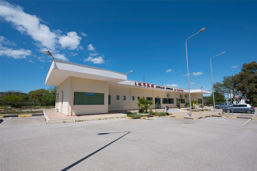 The modern vehicle inspection line with certified Maha equipment at the Private KTEO Lefkada - Vonitsa.